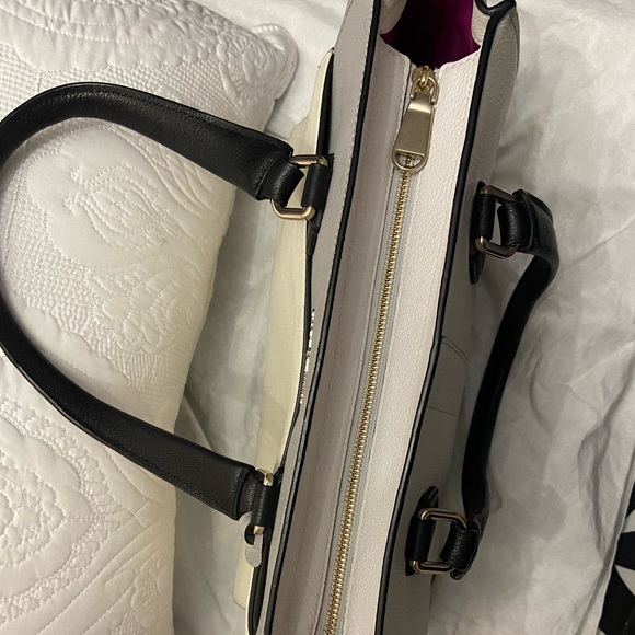 Cole Haan purse - Picture 4 of 5